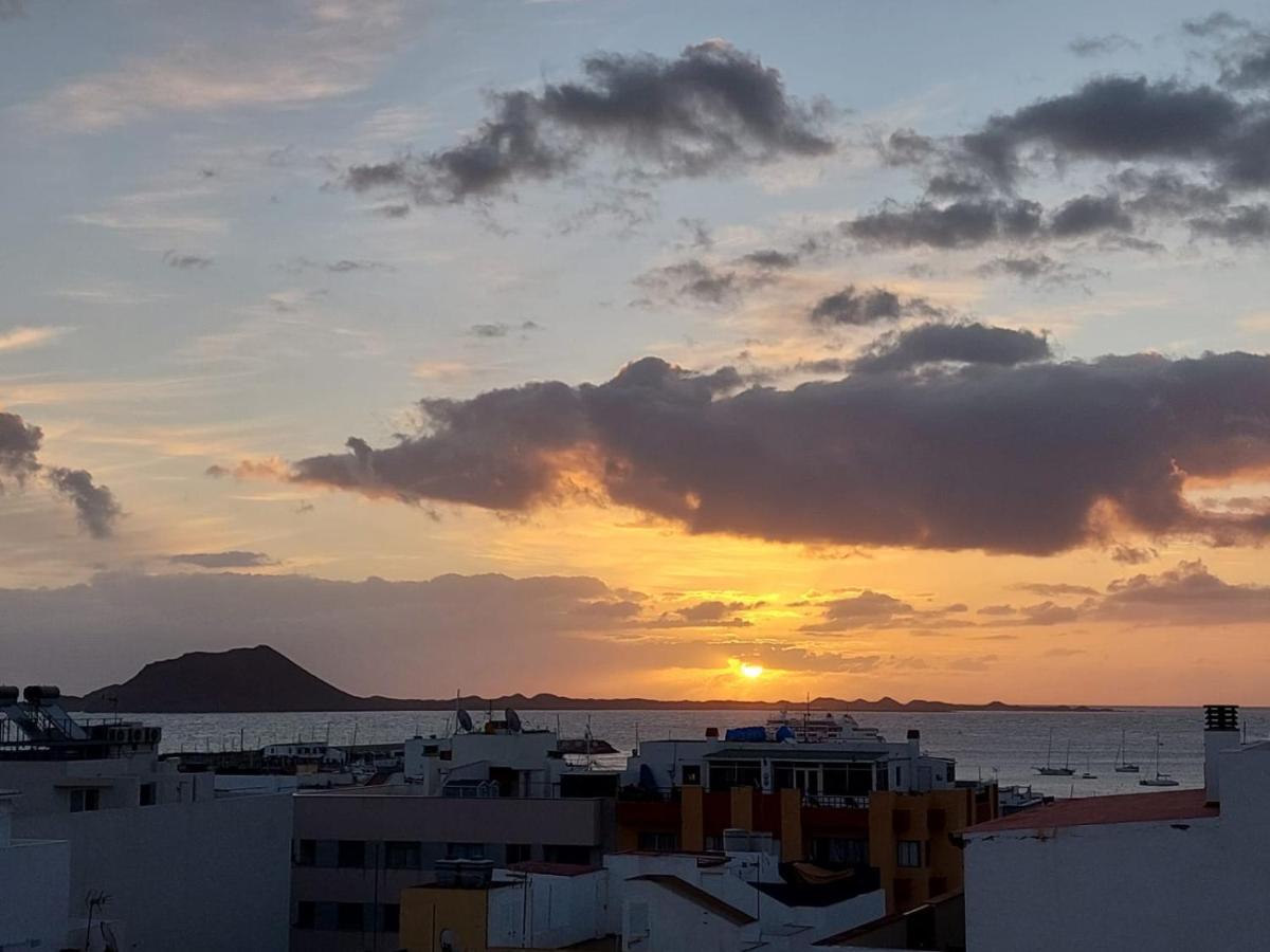 Apartmán Precioso Atico Con Vistas Al Mar Parking Gratuito Corralejo Exteriér fotografie